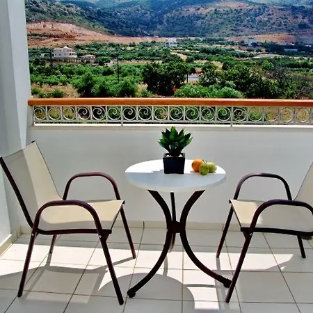 Bella Elena Aparthotel 3*