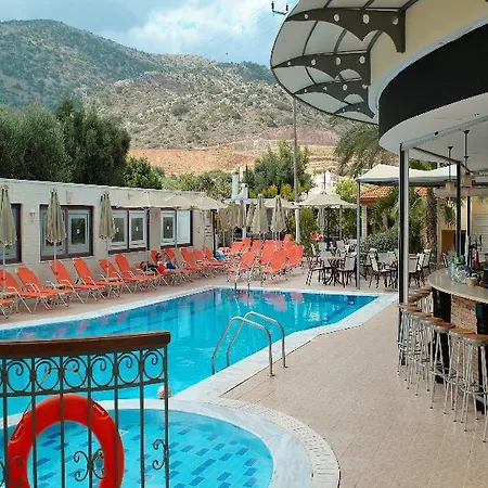 Bella Elena Aparthotel