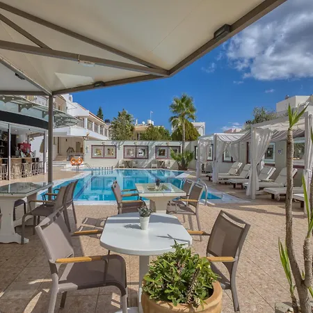 Hotel apartamentowy Bella Elena By Estia 3*